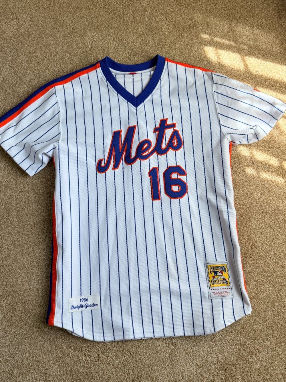 Mitchell & Ness NY METS Dwight Gooden Throwback Jersey Size 44 (Large)